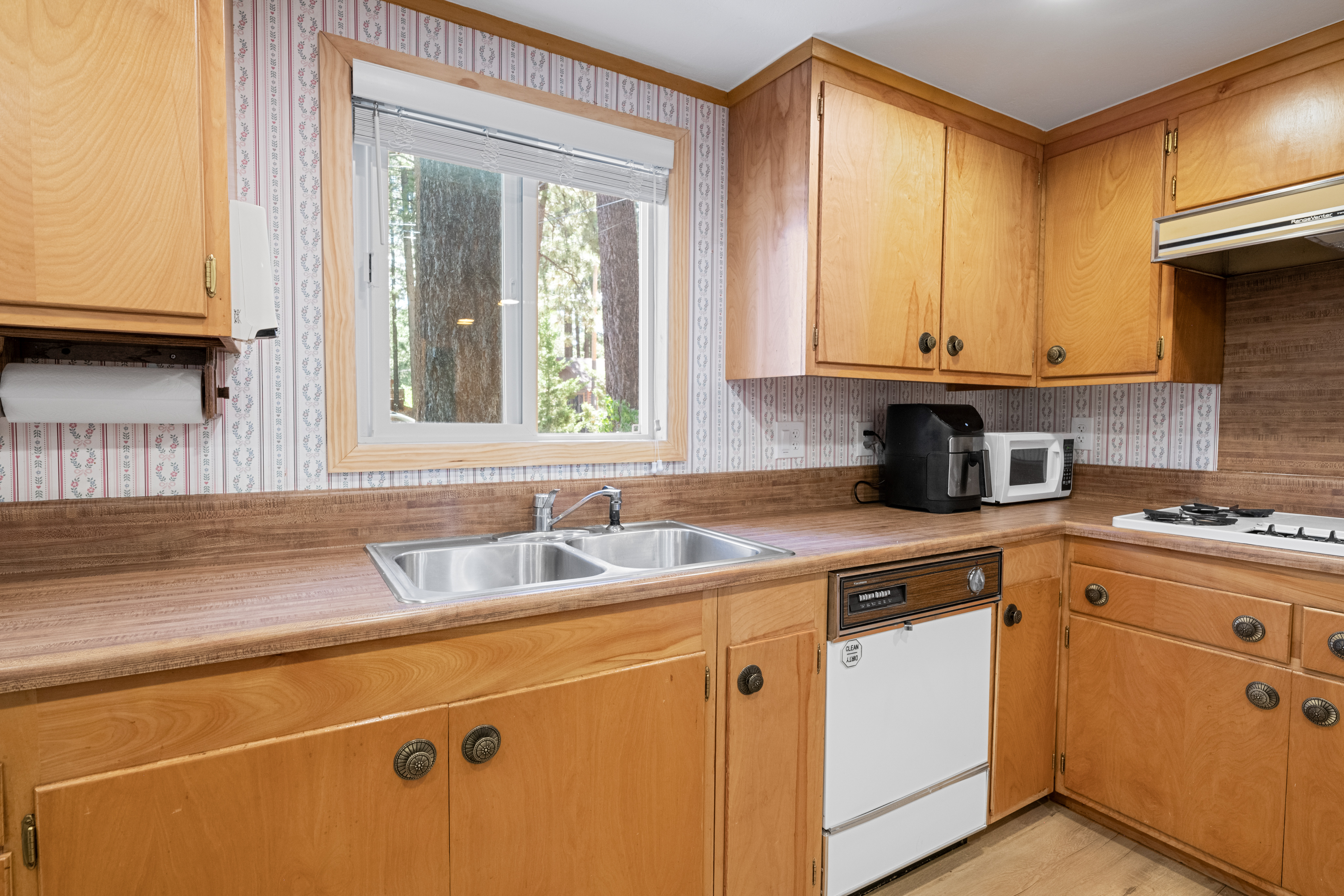 Kitchen Picture